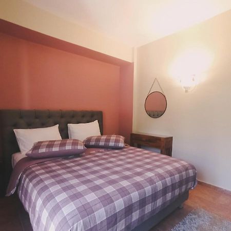 הוילה קרפניסיון Elatos Boutique Mountainhouse מראה חיצוני תמונה