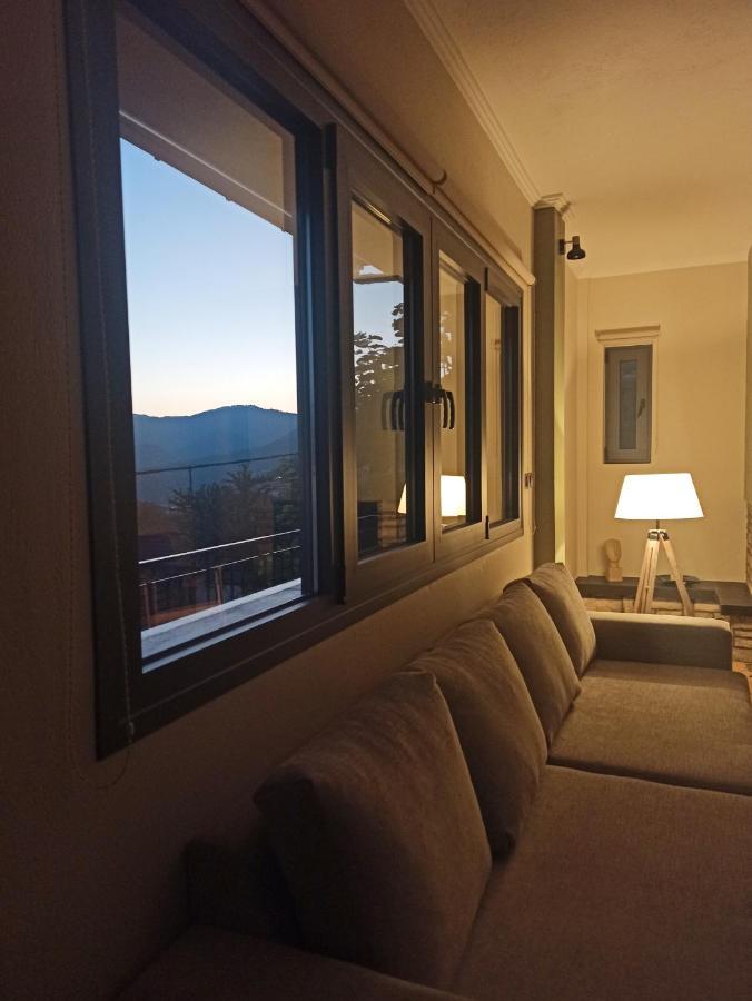הוילה קרפניסיון Elatos Boutique Mountainhouse מראה חיצוני תמונה